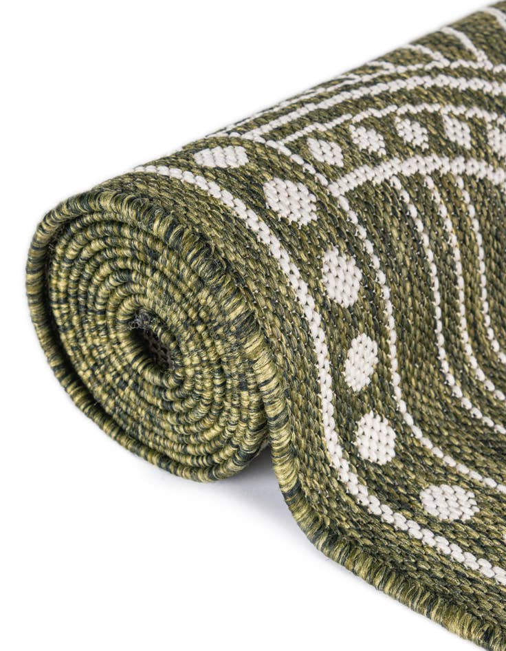 Detail image of  2' x 8'  Washable Traditional Indoor / Outdoor Runner Rug