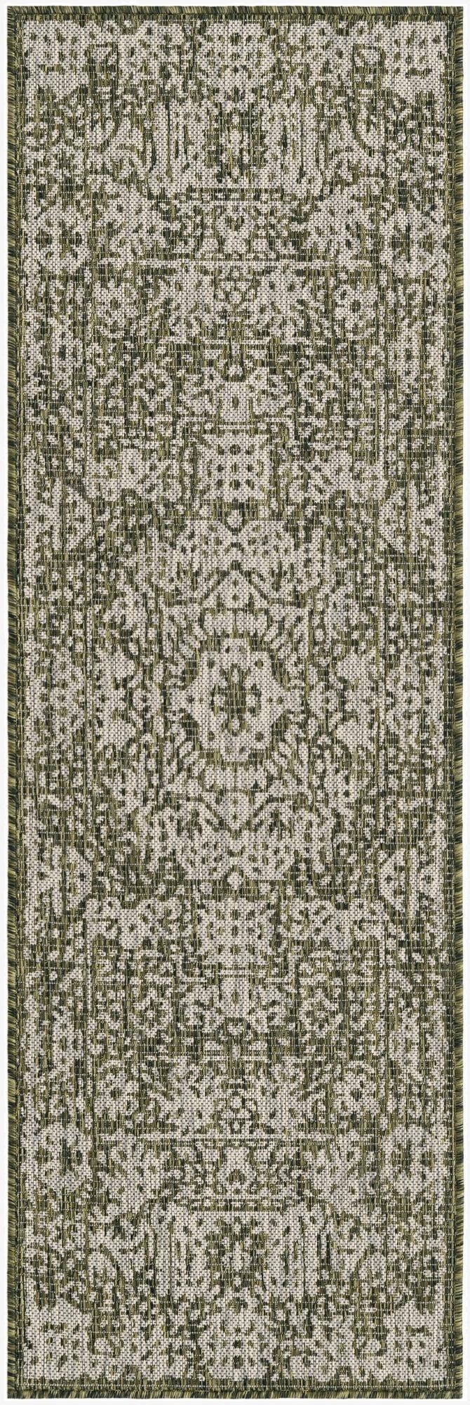  2' x 6'  Washable Traditional Indoor / Outdoor Runner Rug