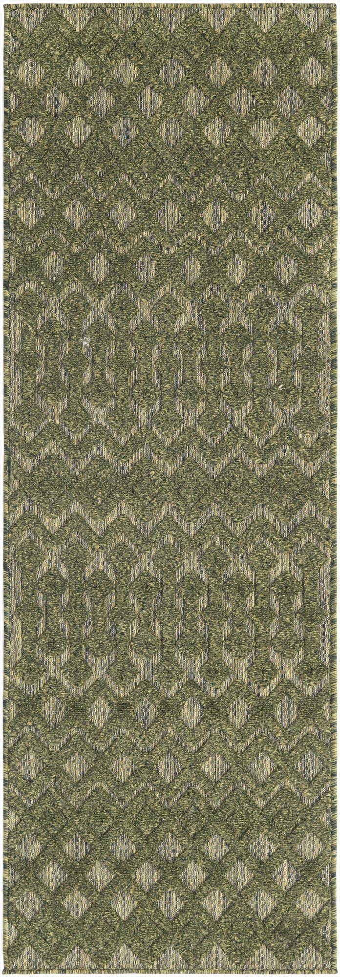  2' x 6'  Washable Trellis Textured Indoor / Outdoor Runner Rug