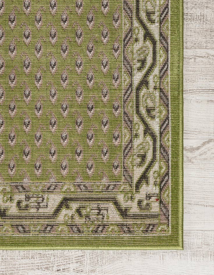 Detail image of  2' 9 x 9' 10 SoHo Runner Rug