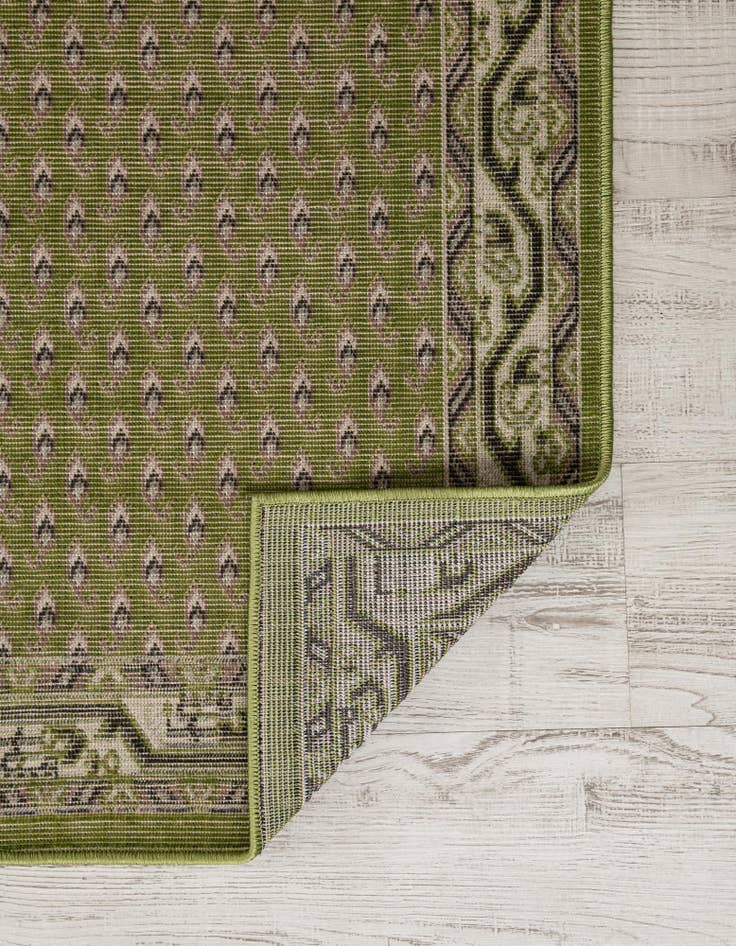 Detail image of  2' 9 x 9' 10 SoHo Runner Rug