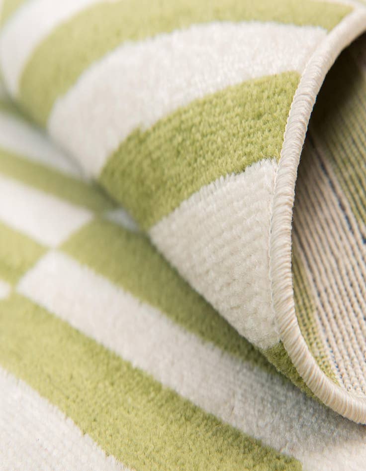 Detail image of  2' 9 x 9' 10 SoHo Runner Rug