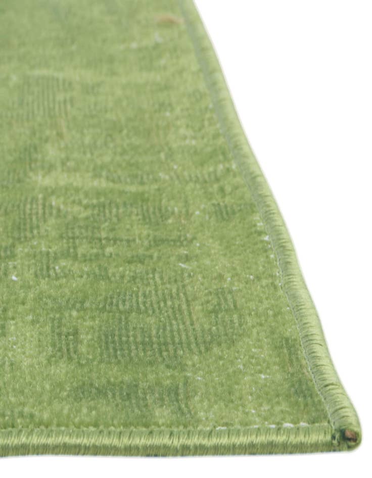 Detail image of  2' 7 x 10' Valencia Runner Rug