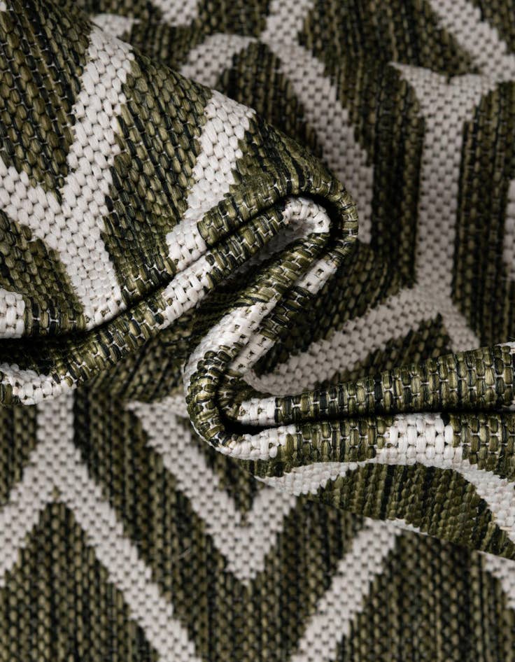 Detail image of  7' 10 x 7' 10  Washable Jill Zarin Turks and Caicos Indoor / Outdoor Square Rug