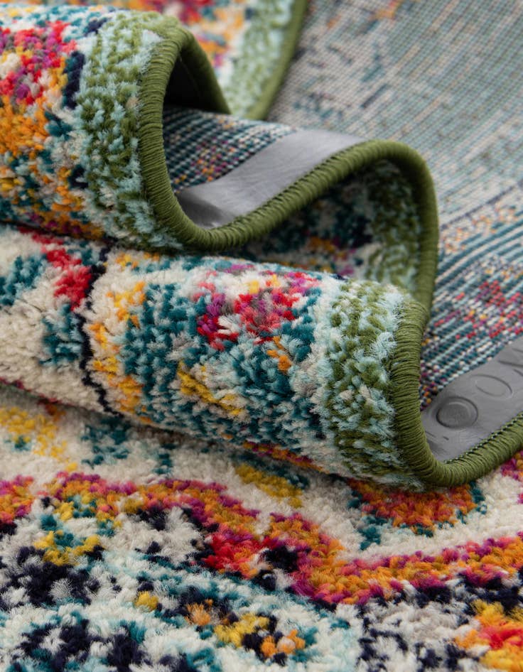 Detail image of  7' 10 x 7' 10 Madeline Square Rug