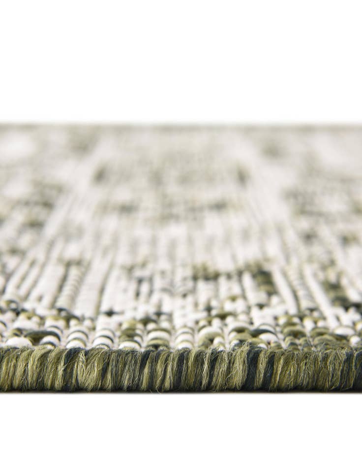 Detail image of  7' 10 x 7' 10  Washable Aztec Indoor / Outdoor Square Rug