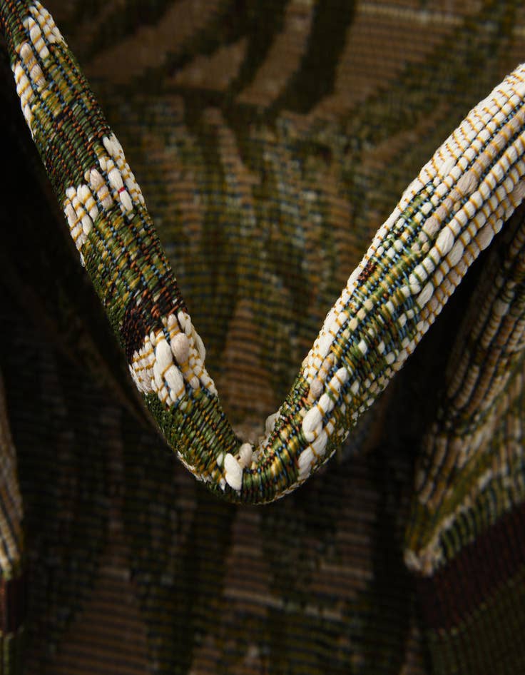 Detail image of  6' x 6'  Washable Botanical Indoor / Outdoor Square Rug