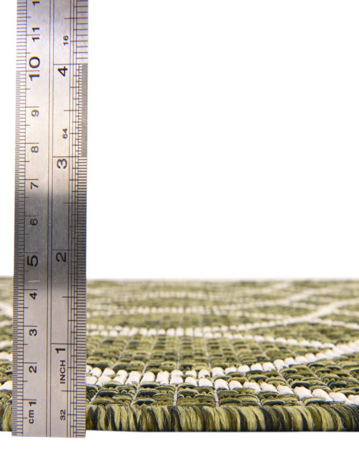 Detail image of  10' x 10'  Washable Lattice Indoor / Outdoor Square Rug