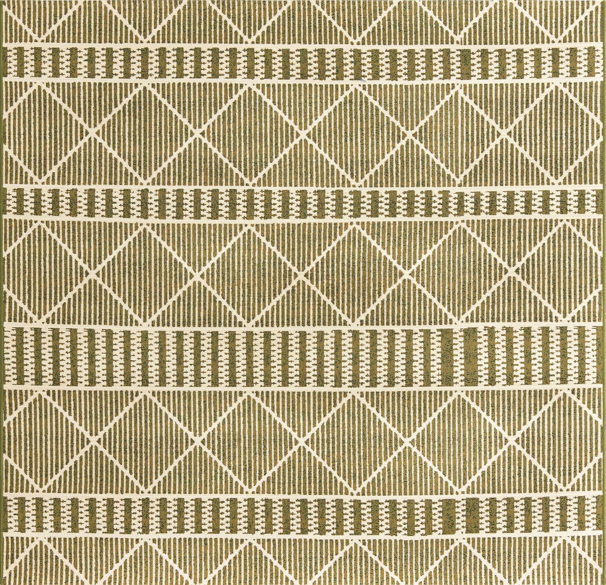  6' x 6'  Washable Lattice Indoor / Outdoor Square Rug