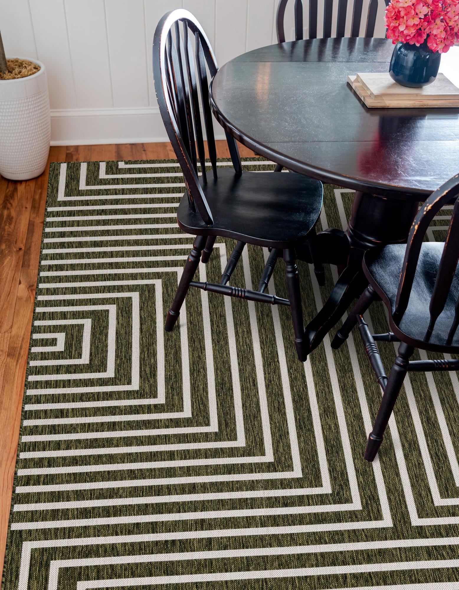 Rug Green Swatch link