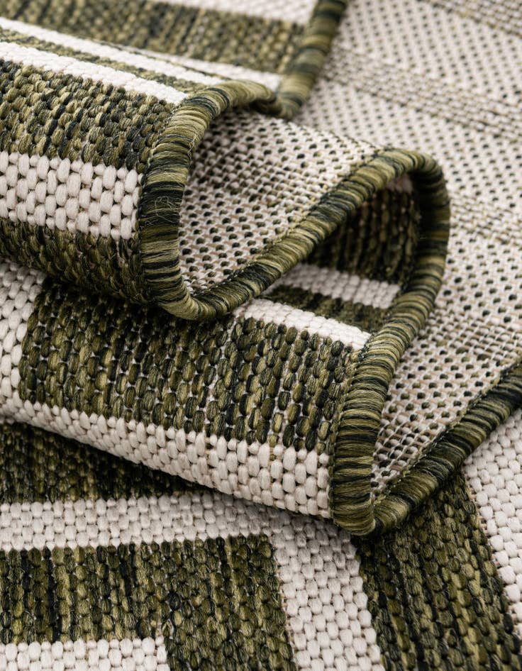 Detail image of  13' x 13'  Washable Modern Indoor / Outdoor Square Rug