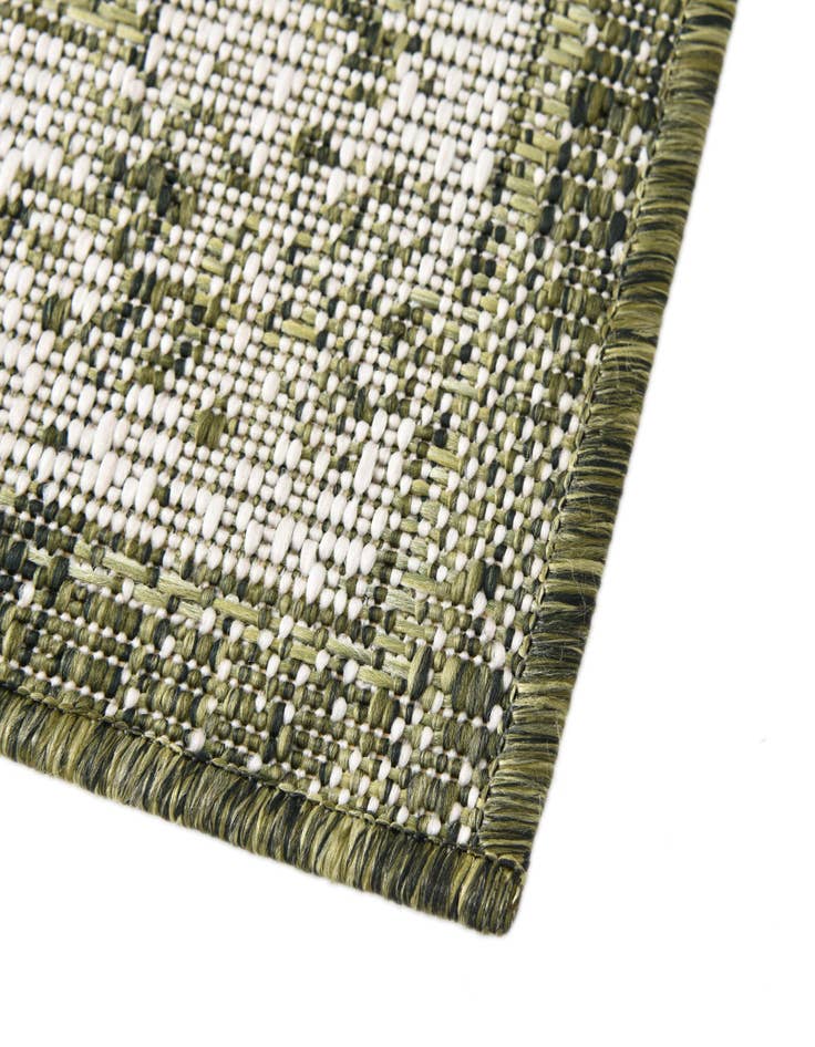 Detail image of  13' x 13'  Washable Traditional Indoor / Outdoor Square Rug