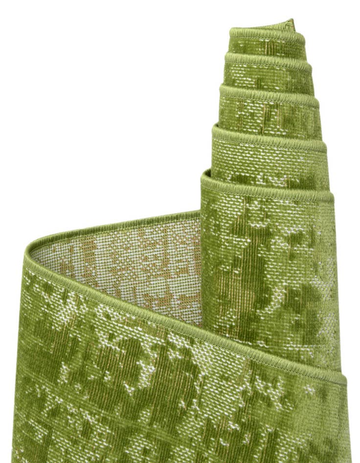 Detail image of  7' 10 x 7' 10 Valencia Square Rug