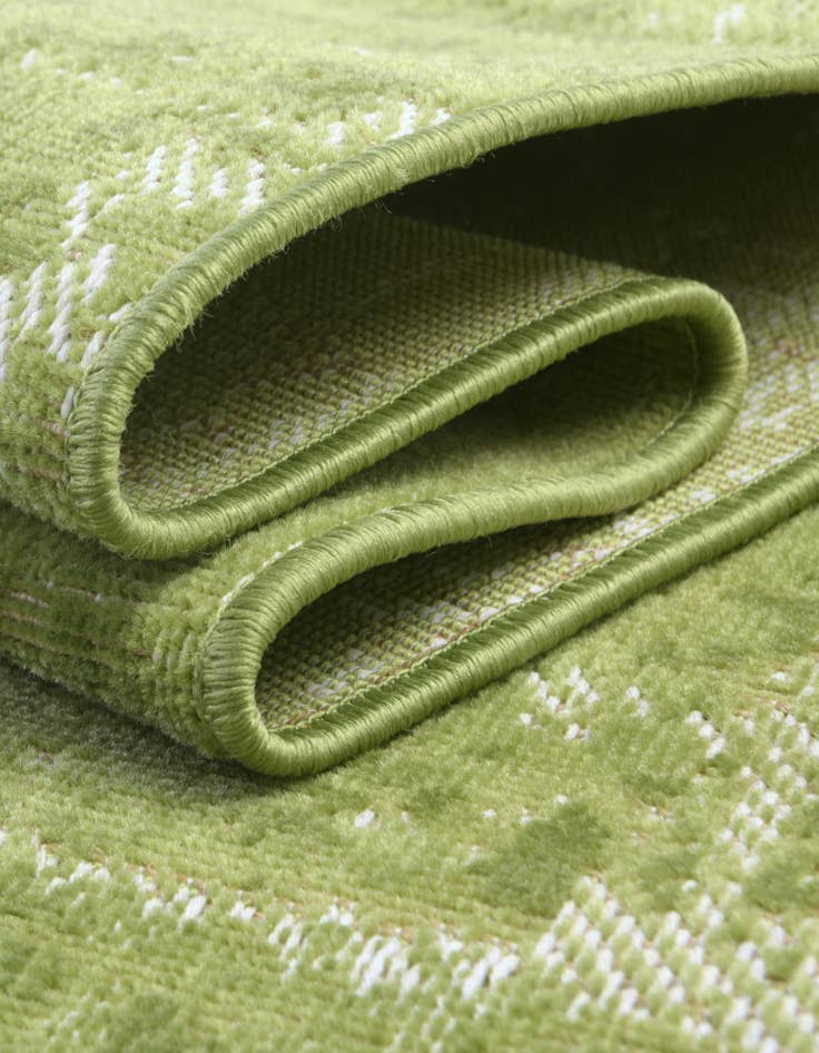 Detail image of  7' 10 x 7' 10 Valencia Square Rug