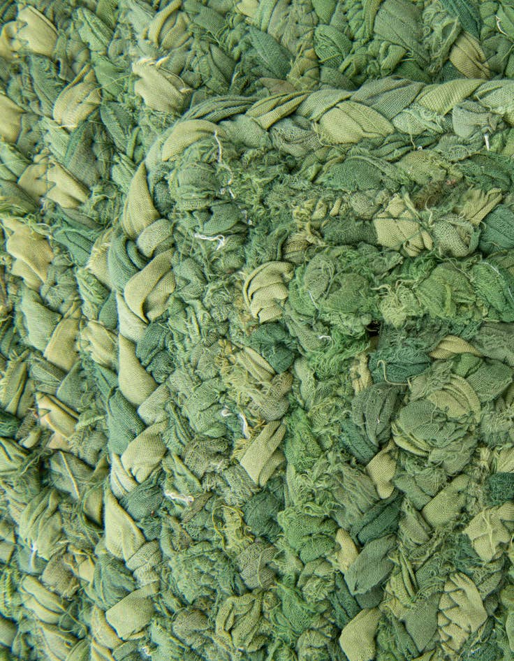 Detail image of  0' 9 x 2' 6  Hand Braided Chindi Stair Rug