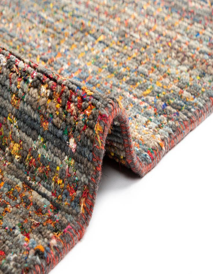 Detail image of  9' x 12' 2 Agra Wool Rug