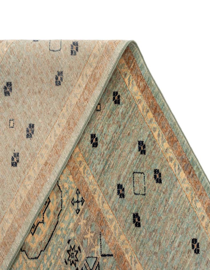 Detail image of  5' 9 x 8' 7 Amina Rug