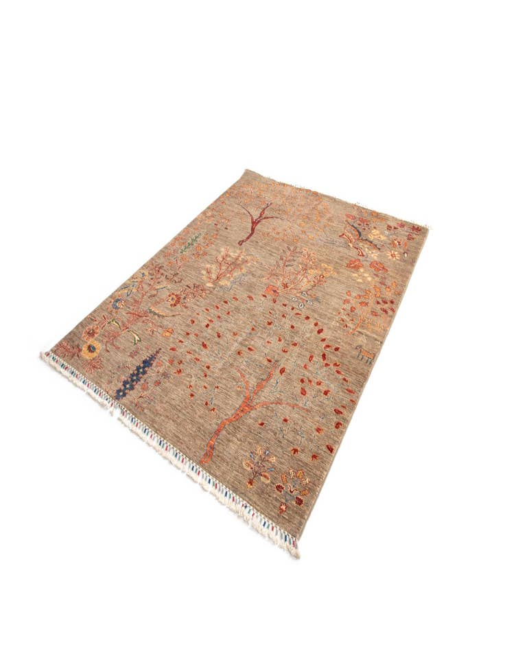 Detail image of 5' x 6' 7 Ariana Wool Rug