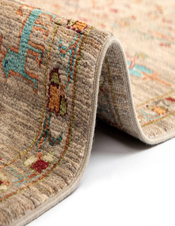 Detail image of  8' x 10' Ariana Wool Rug