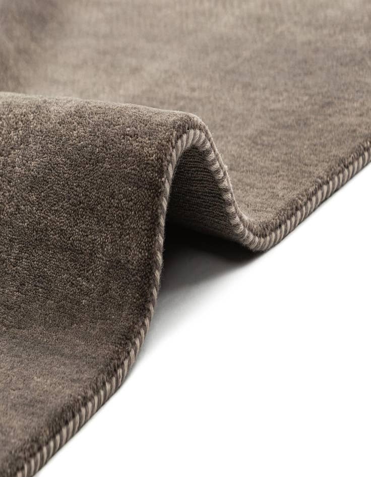 Detail image of  4' 11 x 6' 8 Gabbeh Rug