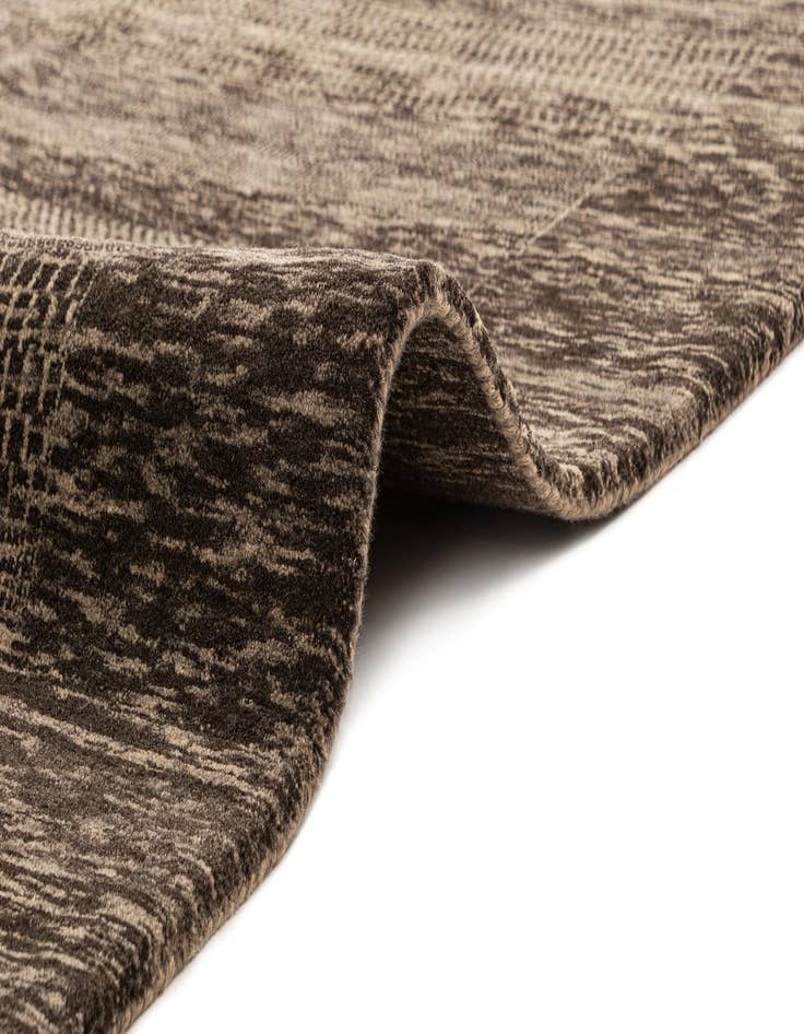 Detail image of  7' 1 x 8' 6 Gabbeh Rug