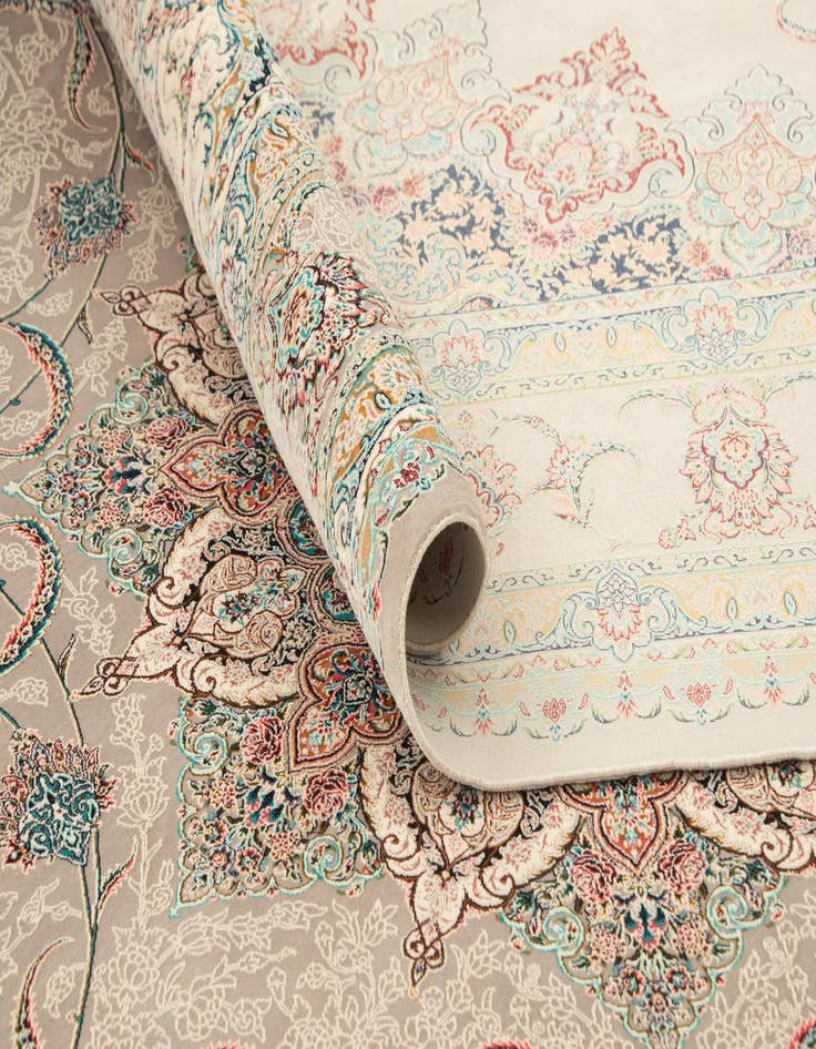 Detail image of  6' 6 x 9' 9 Ghom Design Rug