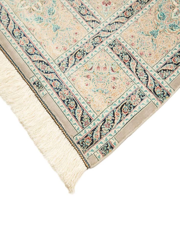 Detail image of  6' 5 x 9' 10 Ghom Design Rug