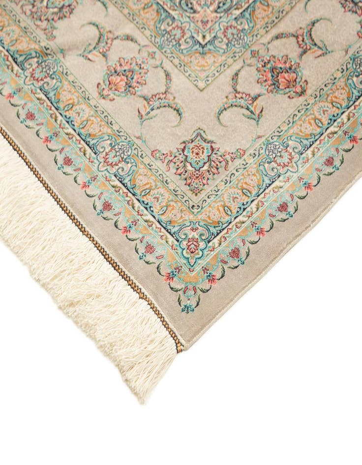 Detail image of  6' 6 x 9' 9 Ghom Design Rug