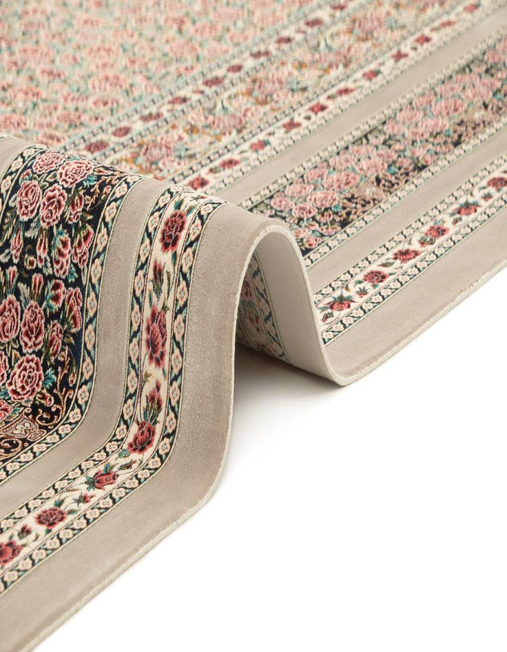 Detail image of  6' 6 x 9' 9 Ghom Design Rug