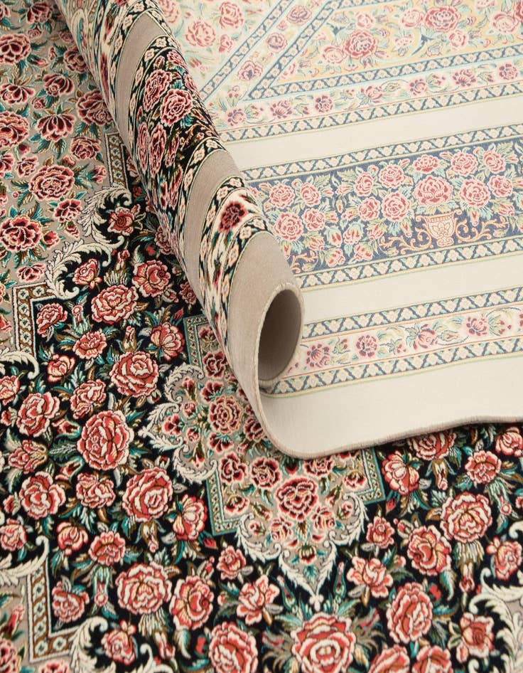 Detail image of  6' 6 x 9' 9 Ghom Design Rug