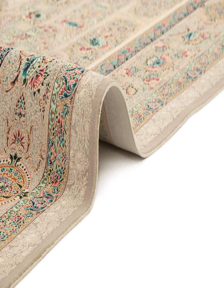 Detail image of  6' 6 x 9' 10 Ghom Design Rug