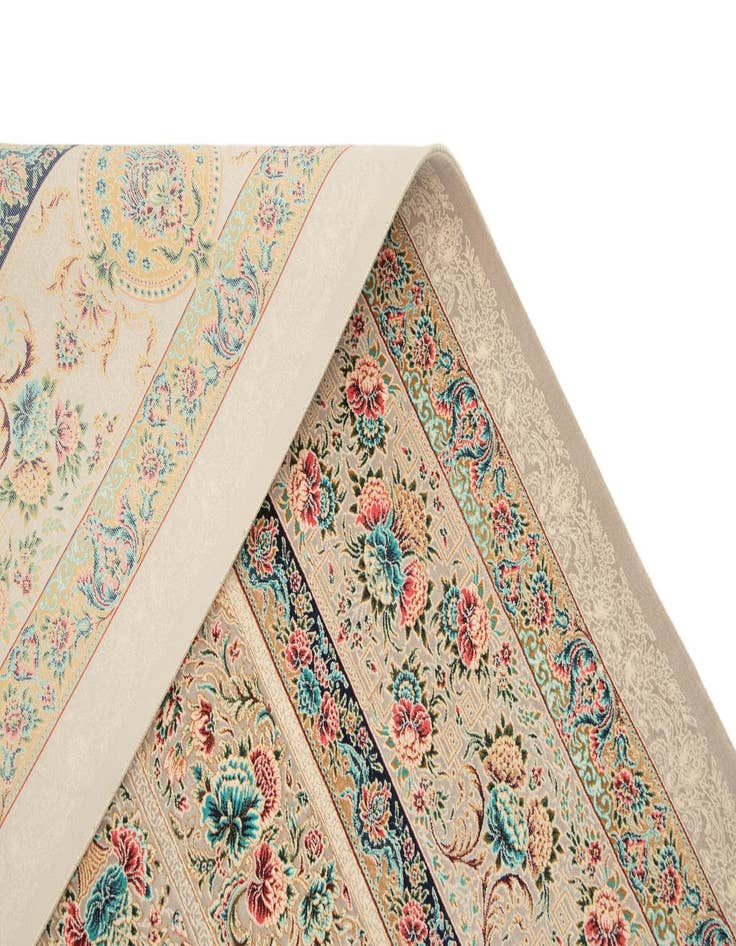 Detail image of  6' 6 x 9' 10 Ghom Design Rug