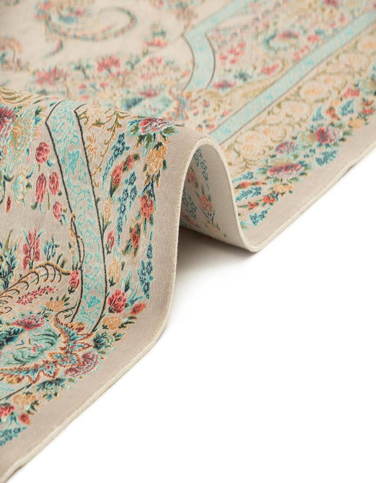 Detail image of  6' 6 x 9' 9 Ghom Design Rug