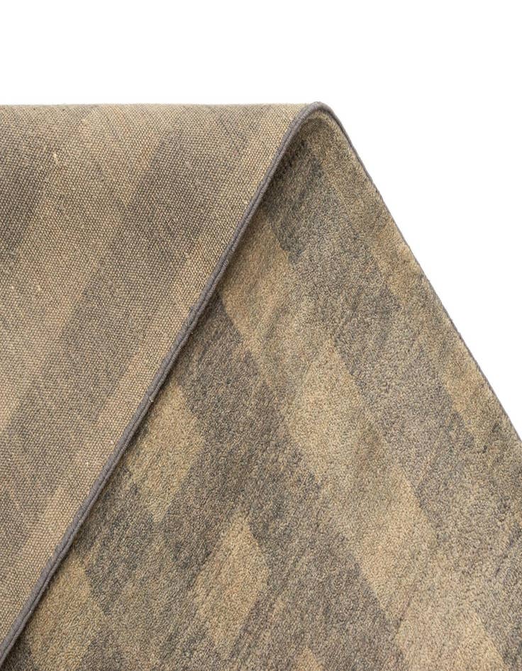 Detail image of  4' 7 x 6' 4 Juma Wool Rug