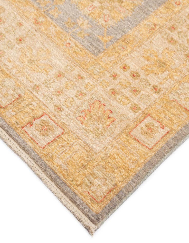 Detail image of  8' 2 x 9' 9 Kaizar Wool Rug