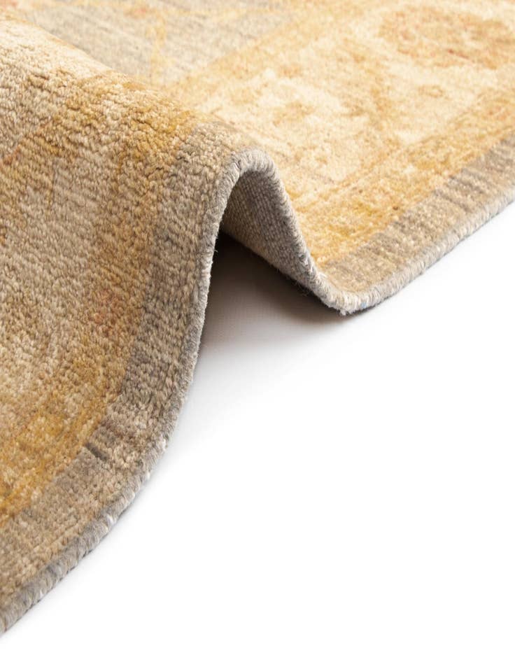 Detail image of  5' 9 x 7' 9 Kaizar Wool Rug