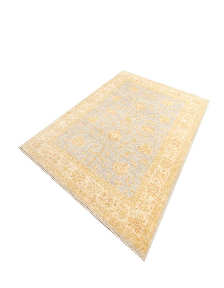 Detail image of  8' 3 x 11' 3 Kaizar Wool Rug