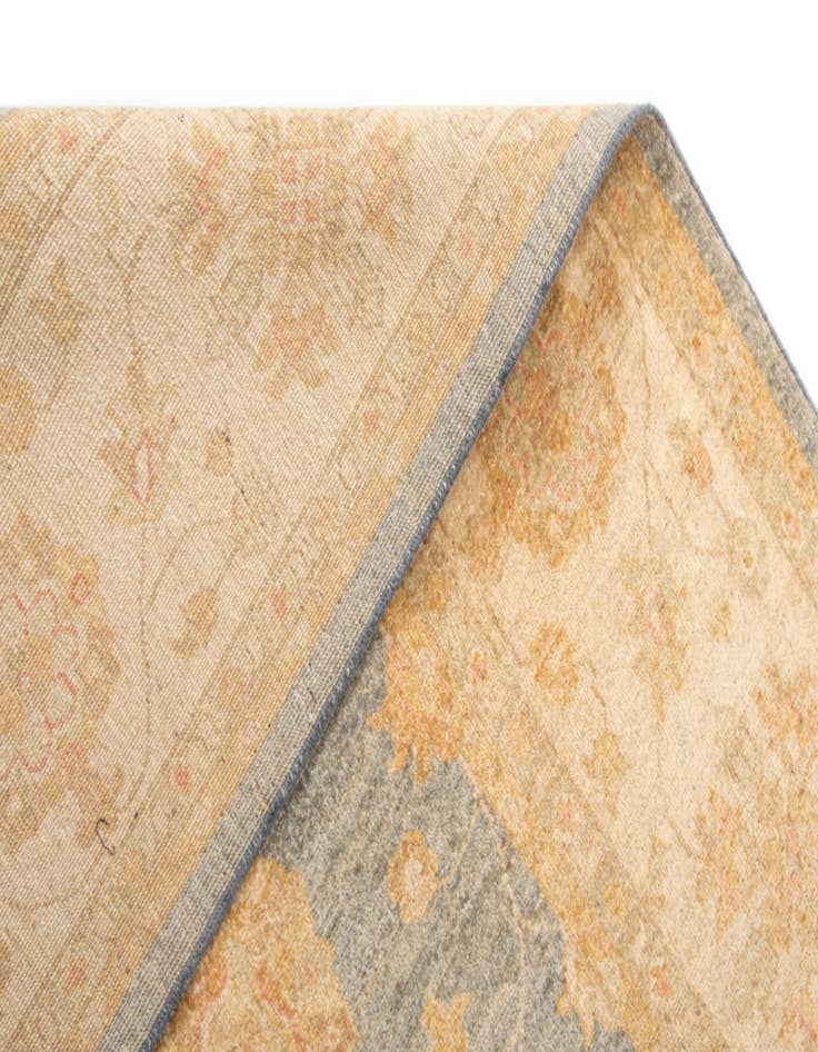 Detail image of  8' 3 x 10' 8 Kaizar Wool Rug