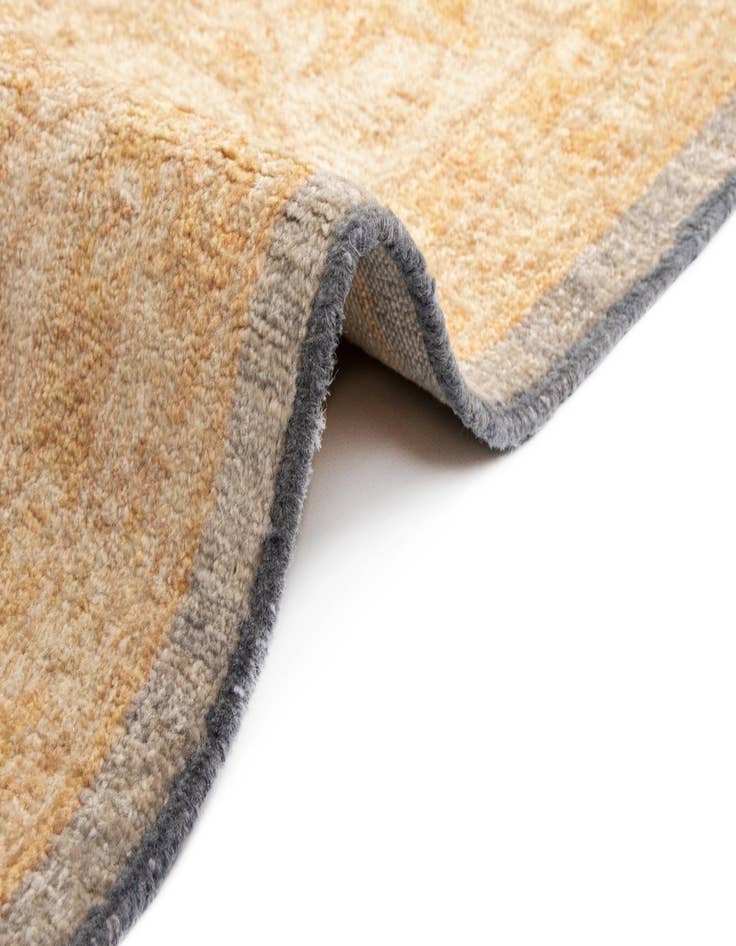 Detail image of  8' 3 x 11' 3 Kaizar Wool Rug