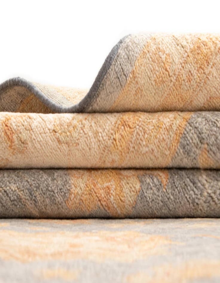 Detail image of  8' 3 x 11' 3 Kaizar Wool Rug