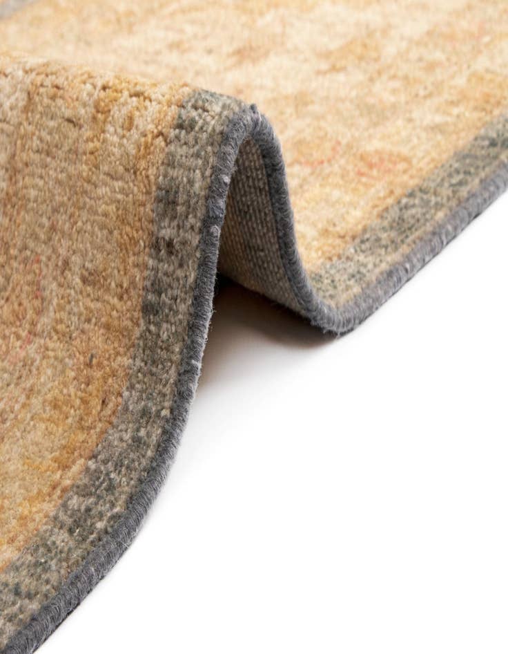 Detail image of  8' 4 x 11' 4 Kaizar Wool Rug