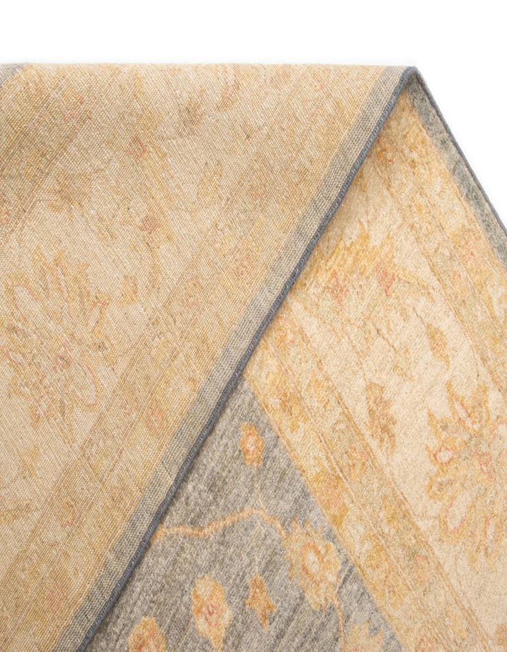 Detail image of  8' 4 x 11' 4 Kaizar Wool Rug