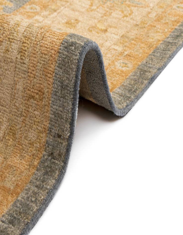 Detail image of  8' 7 x 11' 2 Kaizar Wool Rug