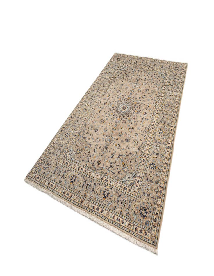 Detail image of  6' 3 x 10' Kashan Wool Rug