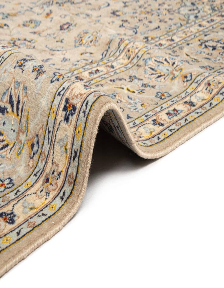 Detail image of  6' 3 x 10' Kashan Wool Rug