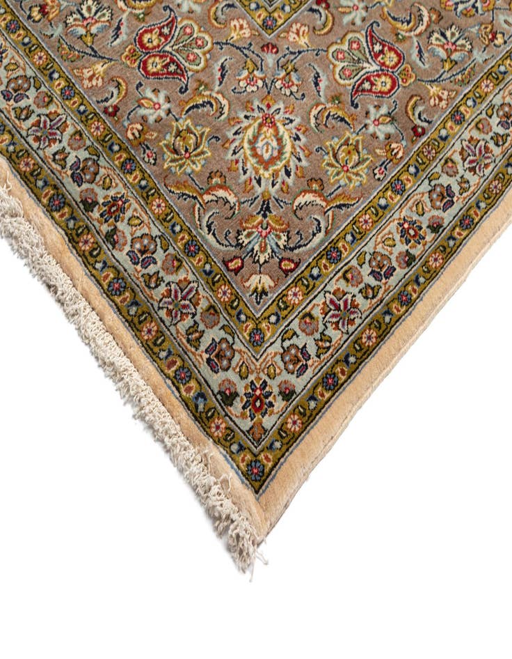 Detail image of  9' 8 x 13' 5 Kashan Wool Rug