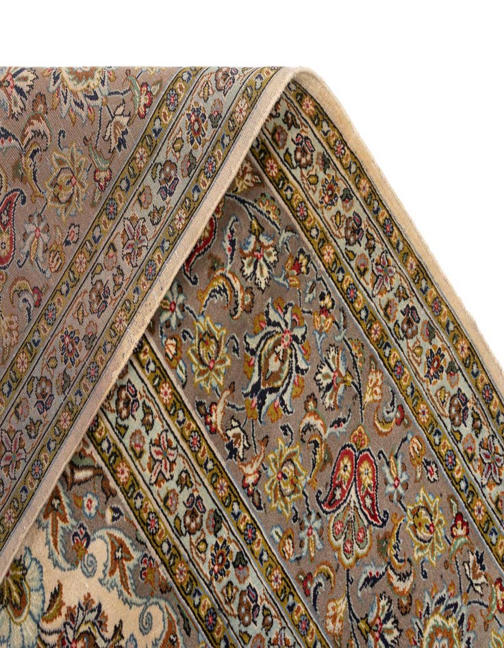 Detail image of  9' 8 x 13' 5 Kashan Wool Rug