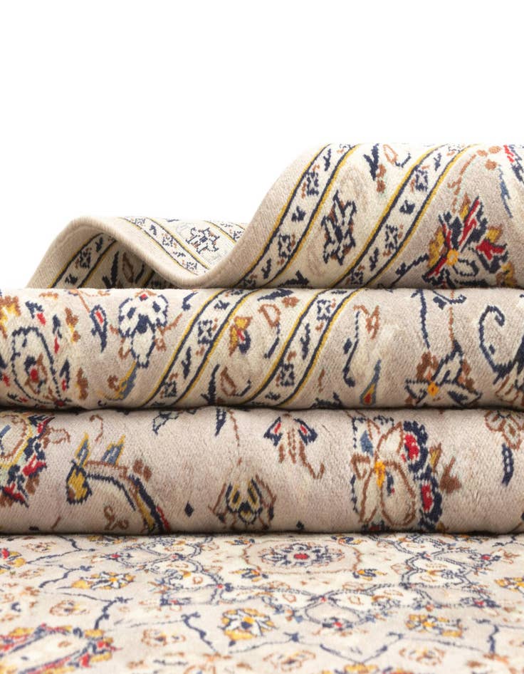 Detail image of  7' 9 x 11' 6 Kashan Rug