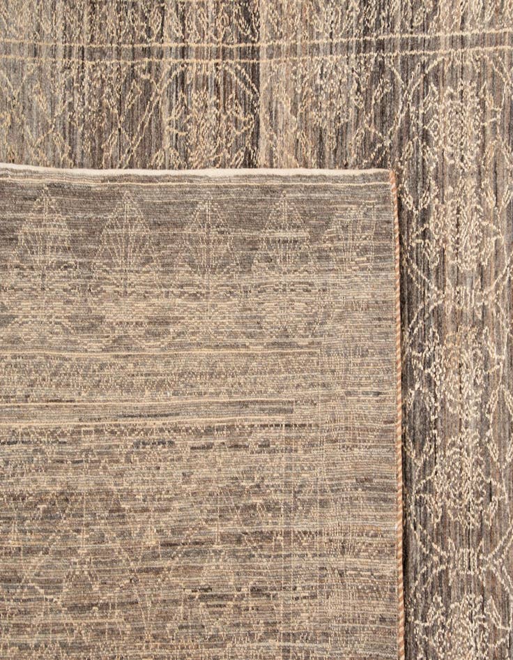 Detail image of  4' 9 x 6' 8  Hand Knotted Kashkuli Persian Rug