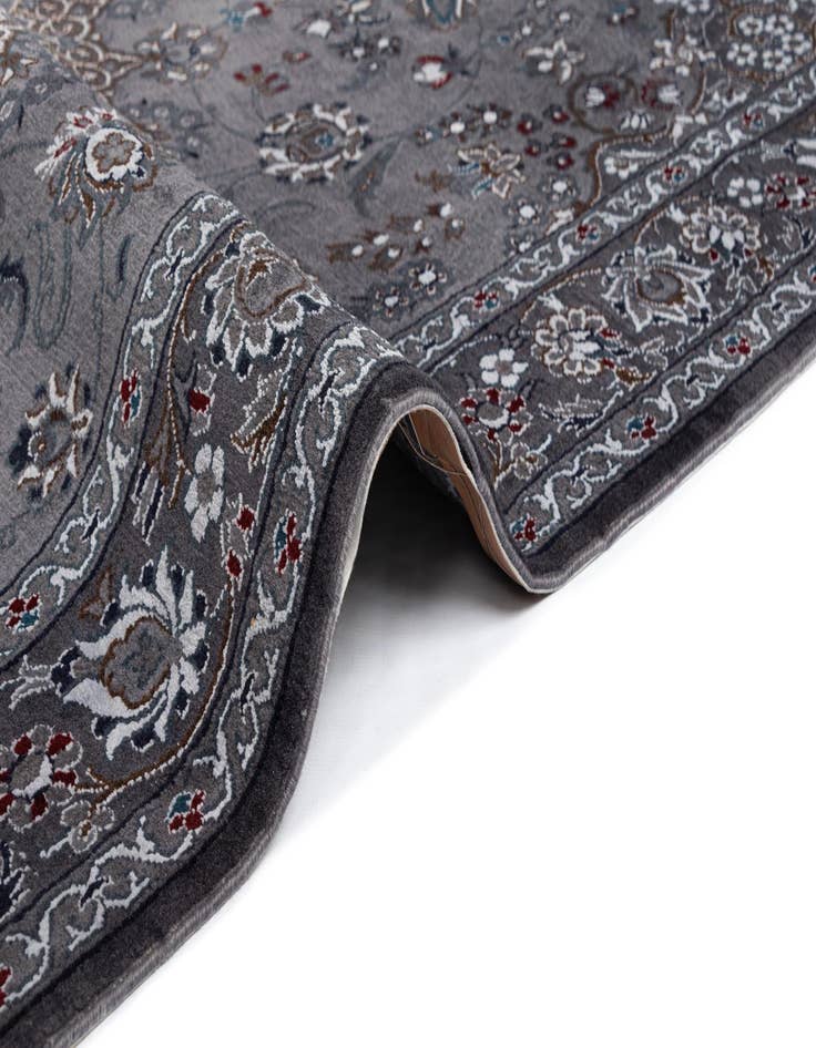 Detail image of  4' 3 x 7' 1 Nain Rug